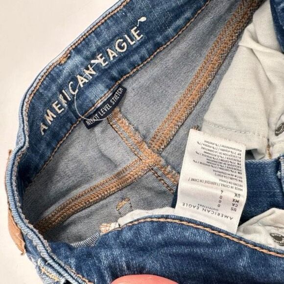 American Eagle Hi Rise Shortie Shorts Cut off Jean Shorts size 0 stretch - Picture 7 of 7